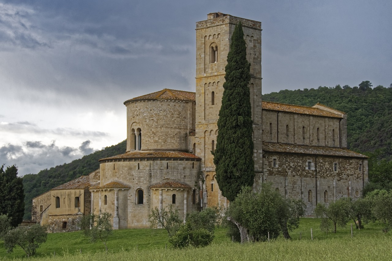 What Changes Are Coming to the Abbey of Sant'Antimo's Schedule?