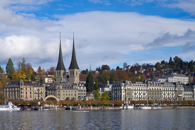 What Makes the Perfect 10-Day Itinerary Through Germany, Austria, and Switzerland?